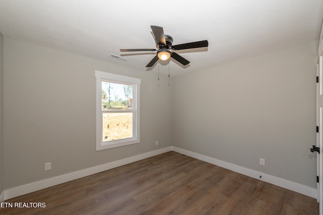 6105 Lanier Rd, Maryville, TN 37801 - spare room featuring wood finished floors, ceiling fan, and baseboards