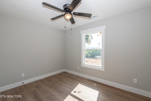 6105 Lanier Rd, Maryville, TN 37801 - unfurnished room featuring wood finished floors, baseboards, and a ceiling fan