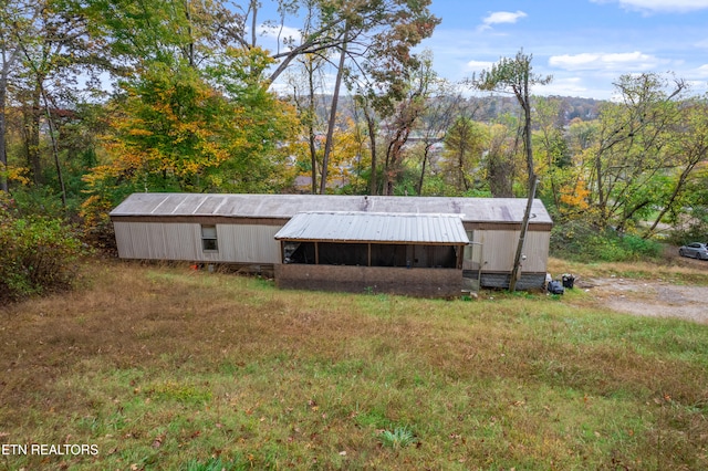 view of outdoor structure