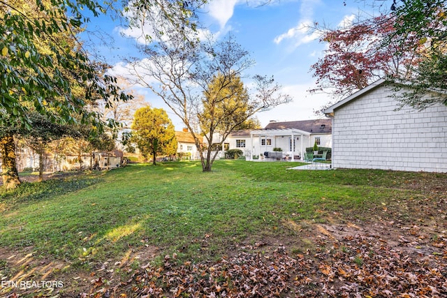 view of yard with a patio area