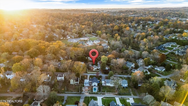 view of aerial view at dusk