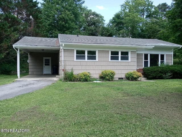1005 Hollywood Dr, Middlesboro, KY 40965 - photo 1