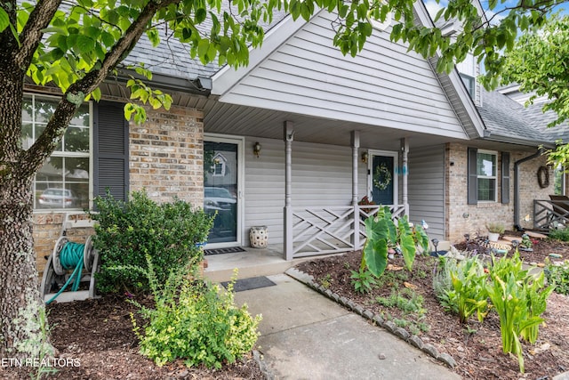 view of front of house featuring covered porch