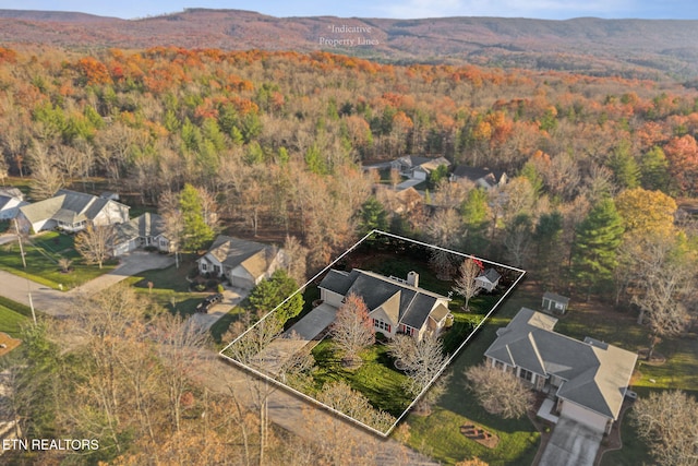 122 Windsor Rd, Crossville, TN 38558 - drone / aerial view with a mountain view