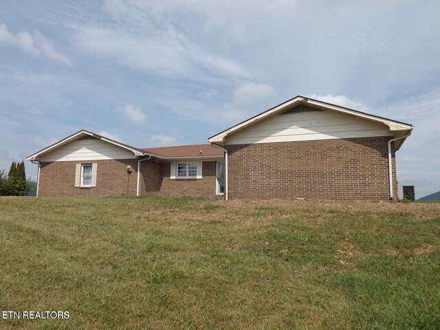 262 Oxford Cir, Harrogate, TN 37752 - photo 7