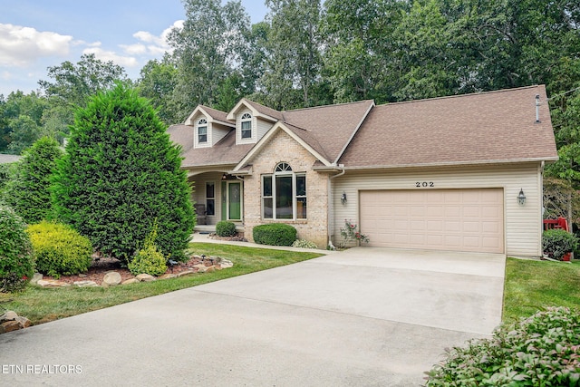 view of front of property featuring a garage