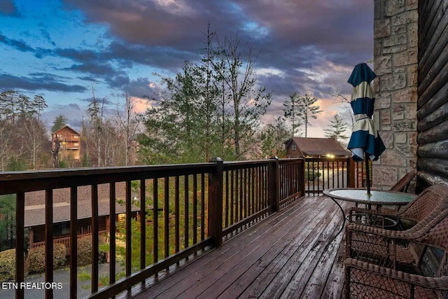 view of deck at dusk