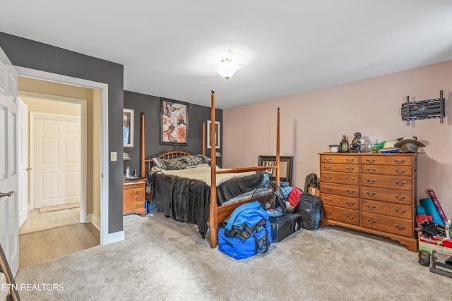 bedroom featuring carpet floors