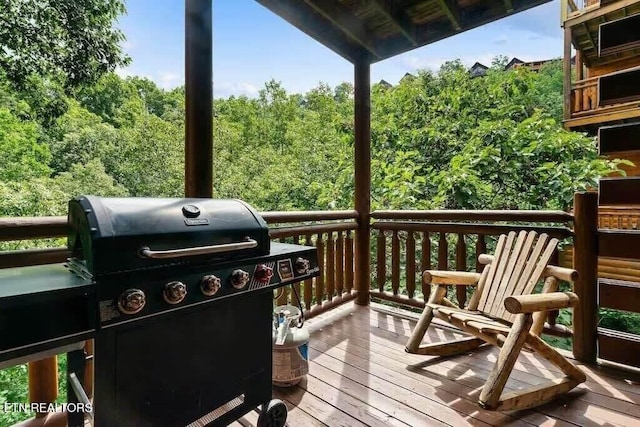 deck with grilling area