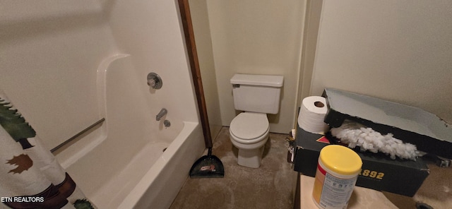 bathroom featuring toilet