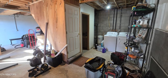 basement with washer and dryer