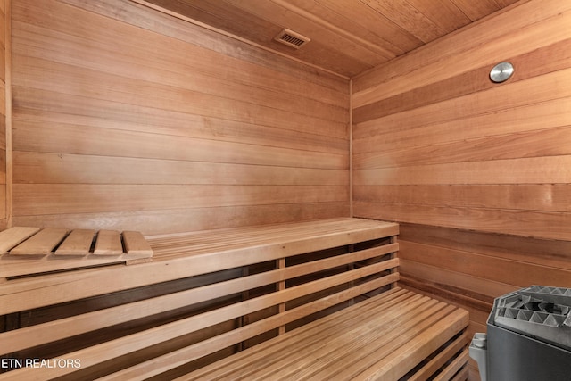 view of sauna / steam room