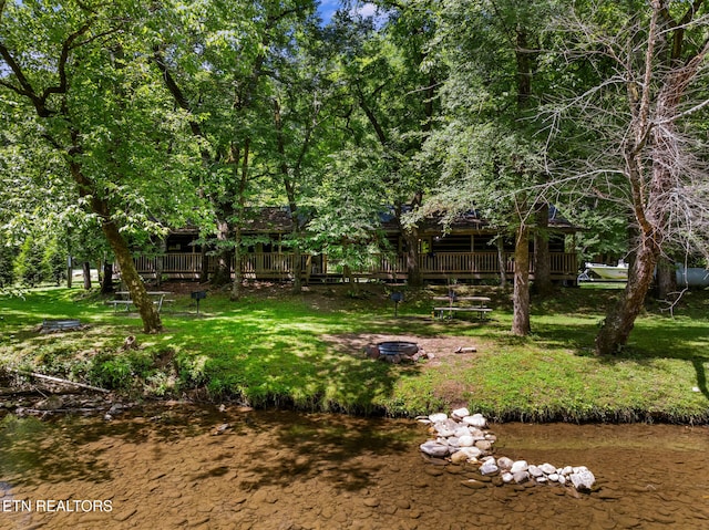 view of yard with a water view