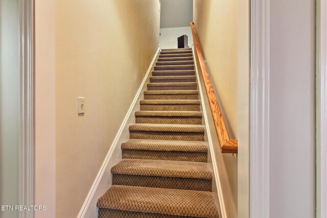 9019 Cherokee Trl, Crossville, TN 38572 - photo 30
