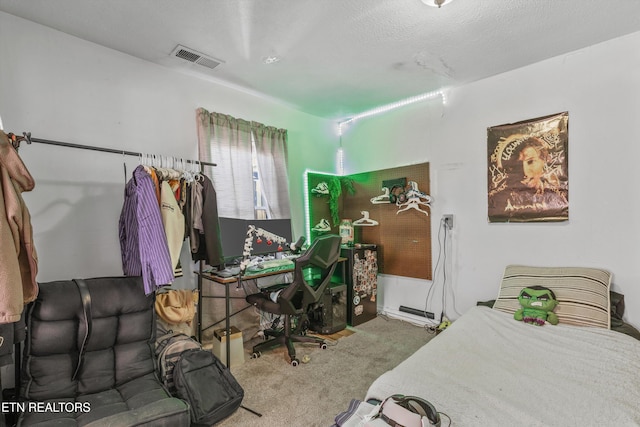 bedroom featuring carpet flooring