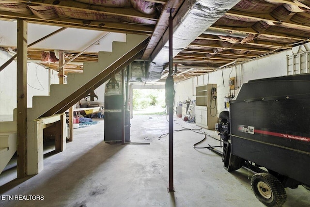 505 S S 38th St, Middlesboro, KY 40965 - garage with heating unit
