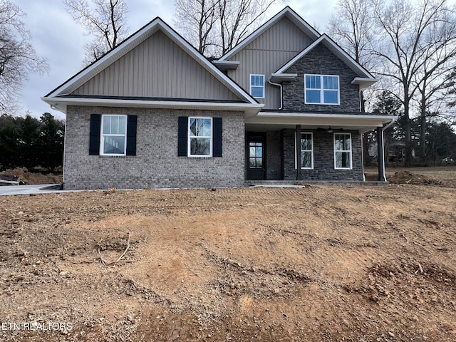 view of front of home featuring covered porch