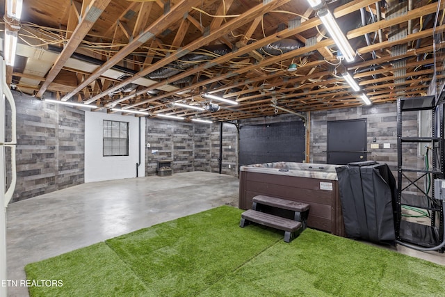 interior space featuring concrete flooring