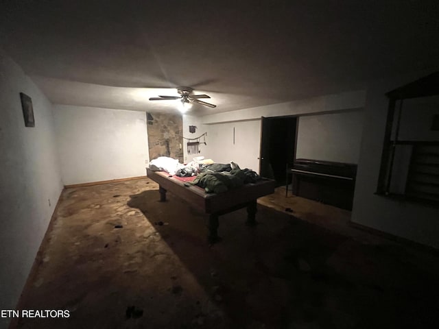 recreation room featuring ceiling fan