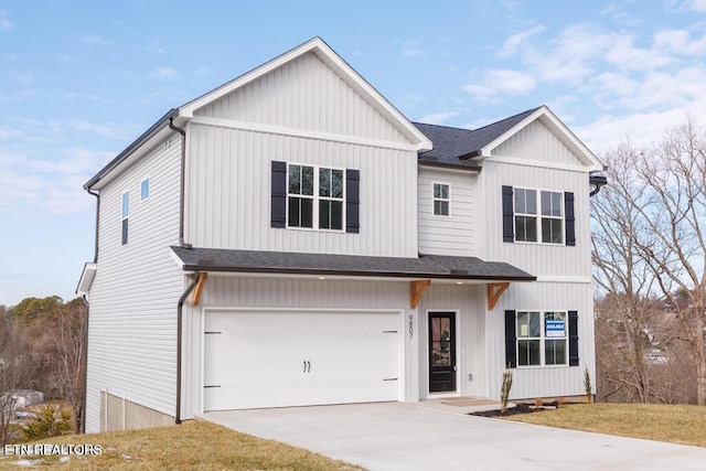 view of front of property featuring a garage