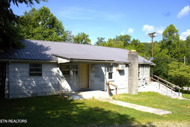 1886 5th St, Jellico, TN 37762 - photo 3