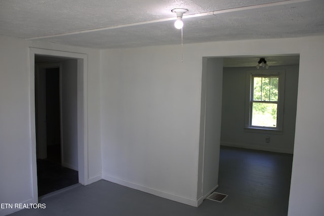 1886 5th St, Jellico, TN 37762 - photo 15