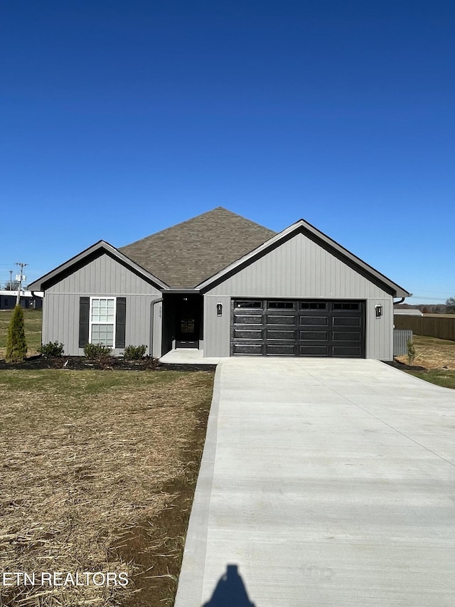 view of front of home featuring a garage