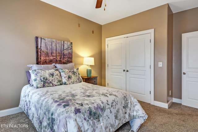 bedroom featuring carpet flooring, ceiling fan, and a closet