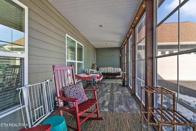 view of sunroom / solarium