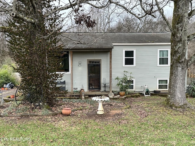 view of front of house