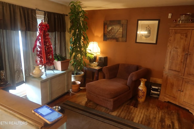 living area featuring hardwood / wood-style flooring