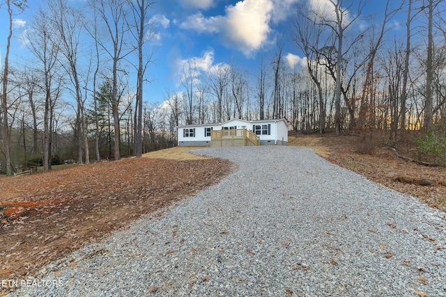 view of front of property