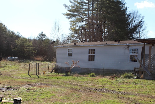 view of home's exterior