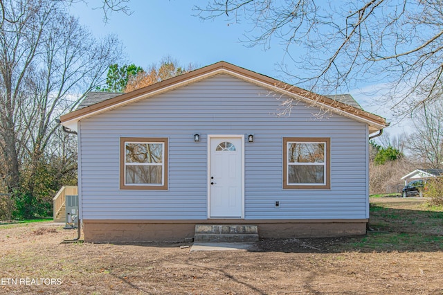 view of front of property