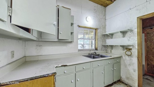 kitchen featuring sink