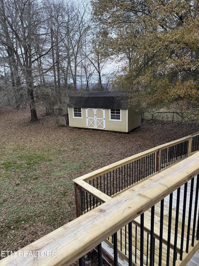 exterior space featuring a storage shed