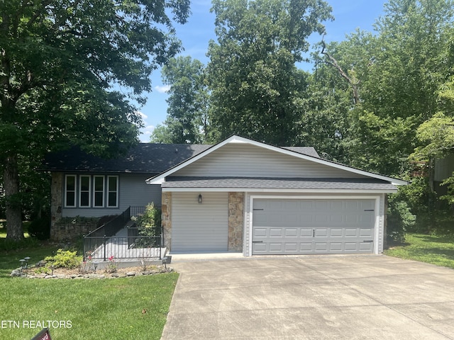 137 Lakeshire Dr, Crossville, TN 38558 - photo 3