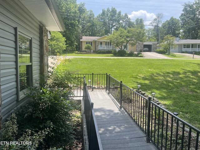 137 Lakeshire Dr, Crossville, TN 38558 - photo 5