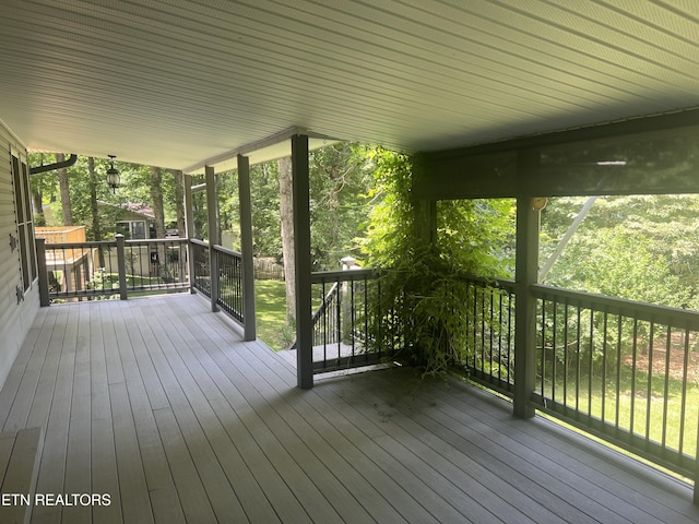137 Lakeshire Dr, Crossville, TN 38558 - photo 12