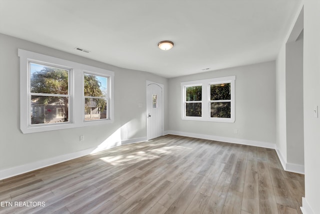 empty room featuring light hardwood / wood-style flooring