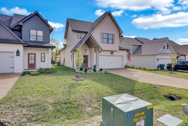 view of front facade featuring a garage and a front yard