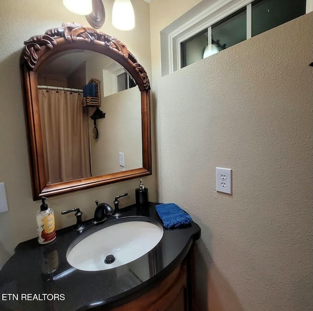 bathroom featuring sink