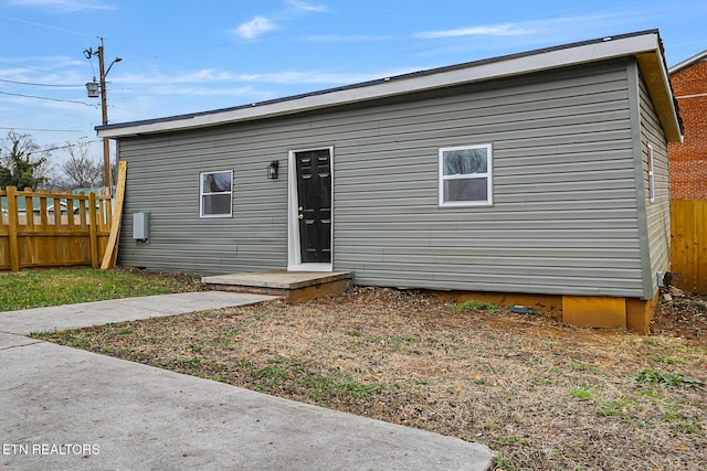 view of front of property