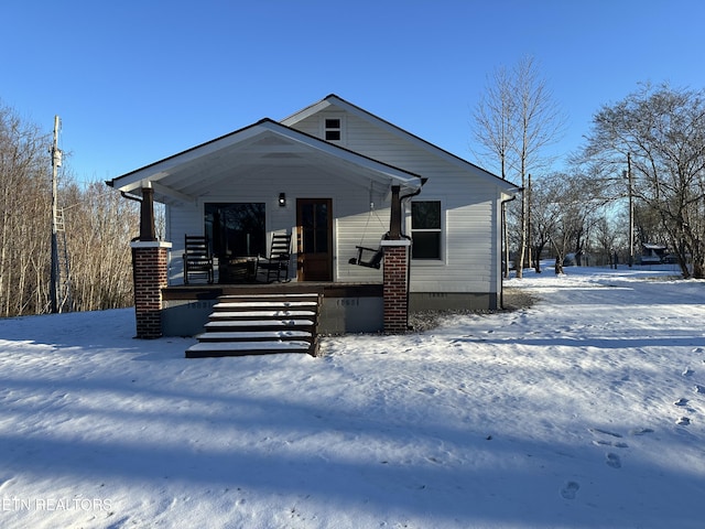 view of front facade featuring covered porch