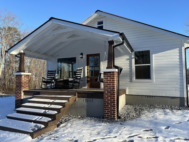 view of front of property with a porch