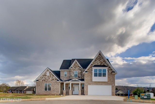 view of front of house featuring a garage