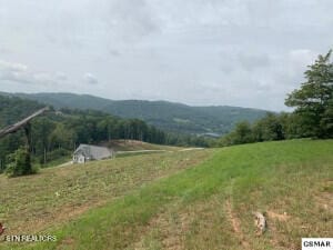 Mountain Way, Sharps Chapel, TN 37866