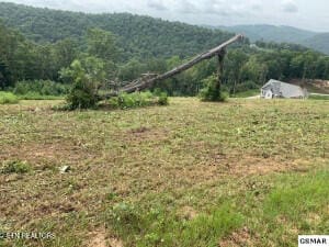 Mountain Way, Sharps Chapel, TN 37866