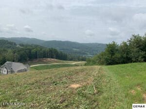 Mountain Way, Sharps Chapel, TN 37866
