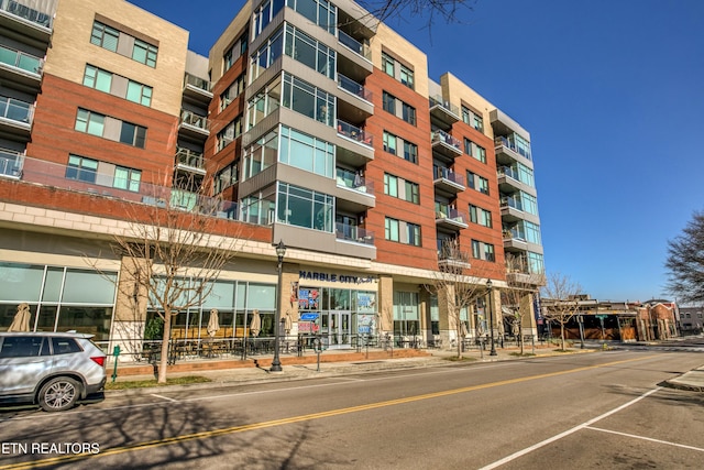 333 W Depot Ave Unit 212, Knoxville, TN 37917 - photo 2